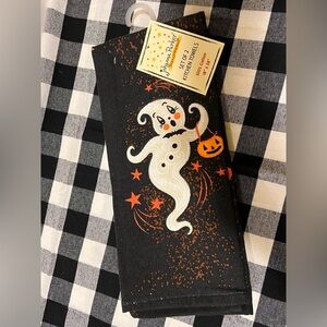 NWT JOHANNA PARKER HALLOWEEN KITCHEN TOWELS.